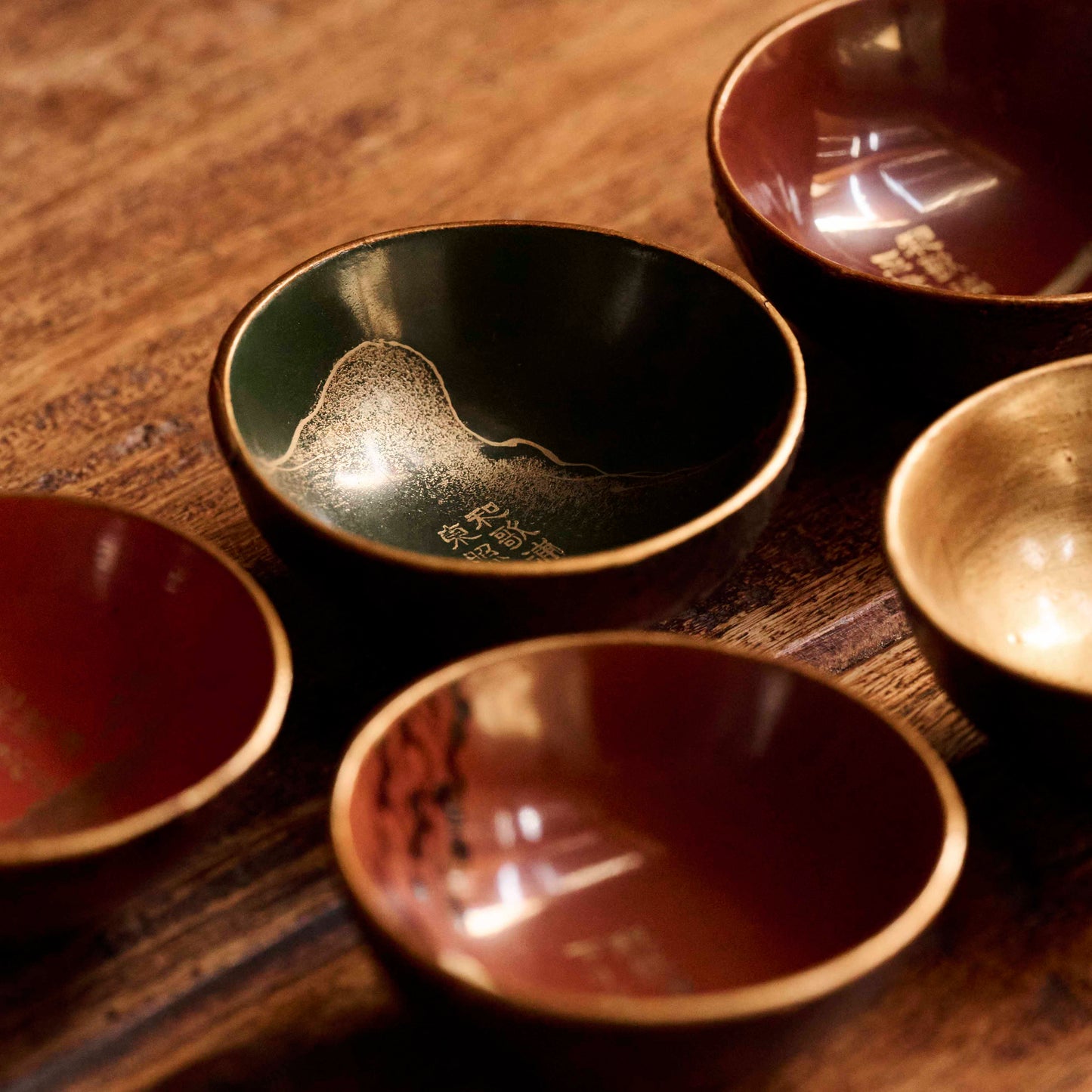 Japanese Lacquer Cups 　Mandarin Peel Five Colour Set with Gold Makie