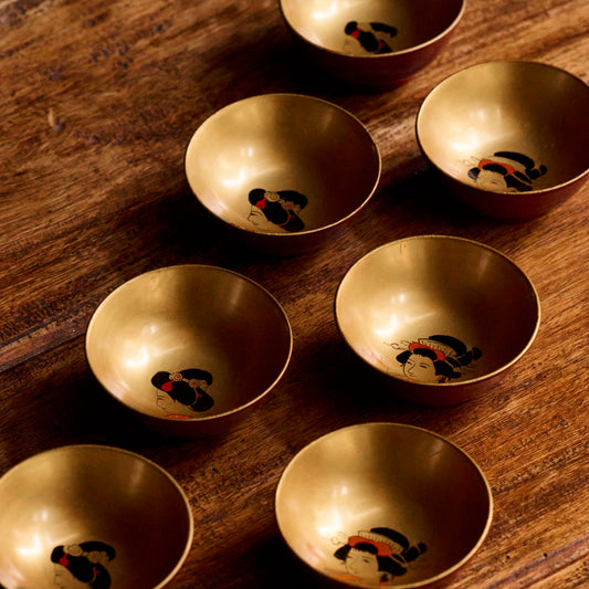 Vintage Japanese Lacquer Cups　Hand-Painted Bijin-ga, Set of 7 (Showa Era)