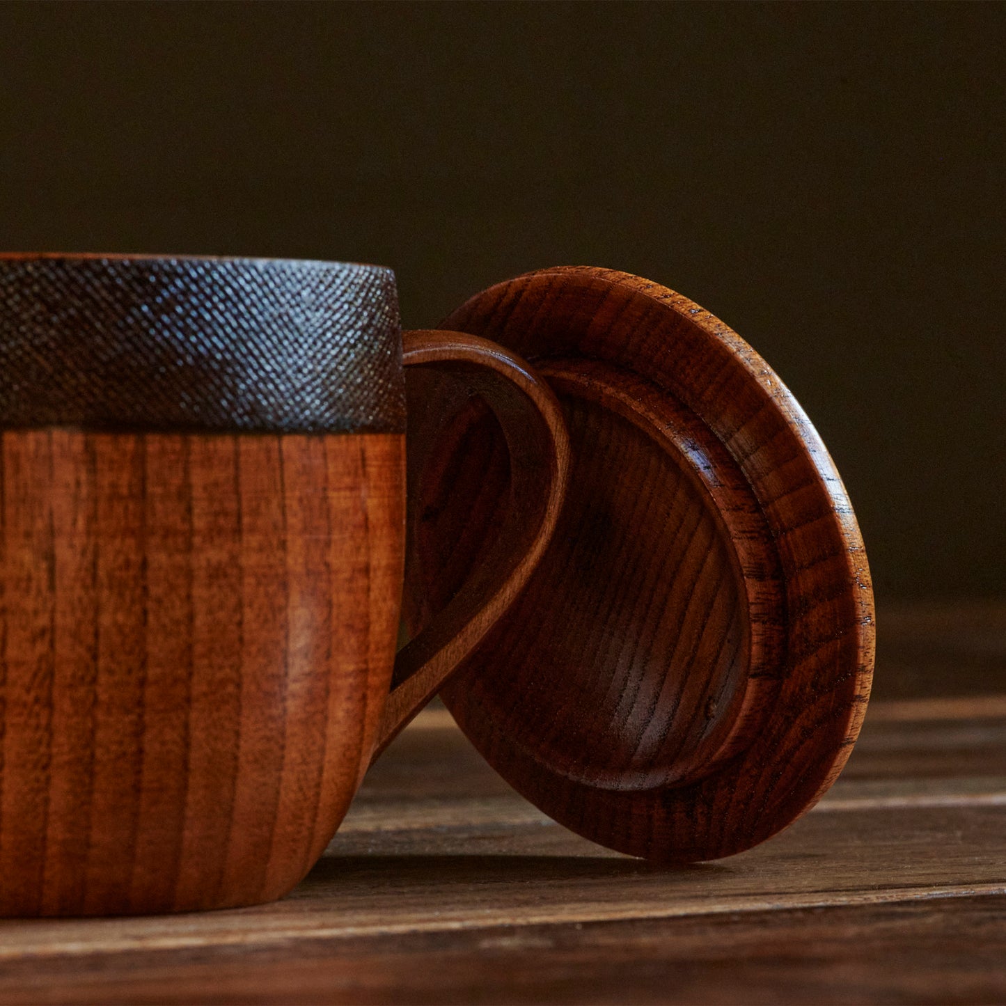 Japanese tea pot - lacquerware