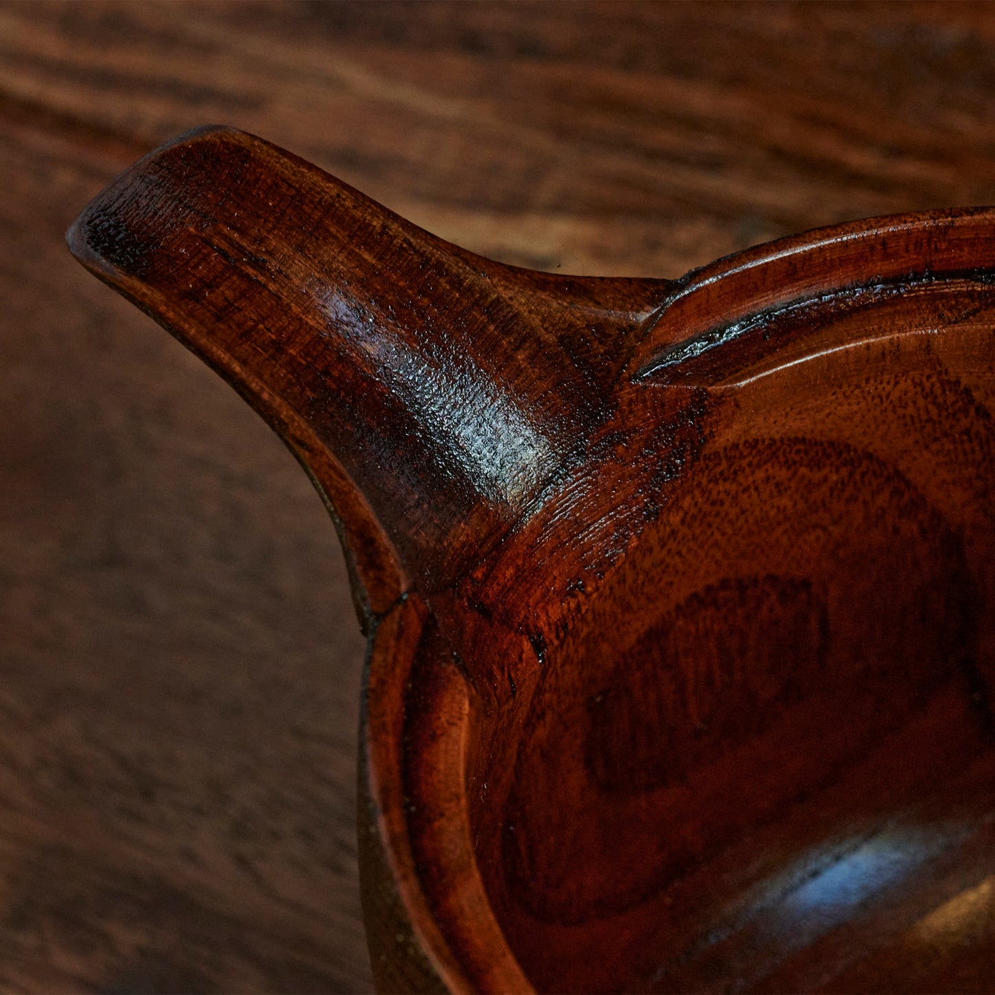 Japanese tea pot - lacquerware